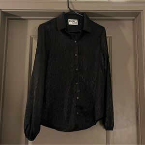 BUCKETLIST black Leopard print button up